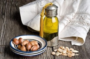 L'huile d'argan pour les cheveux L'huile d'argan pour les cheveux